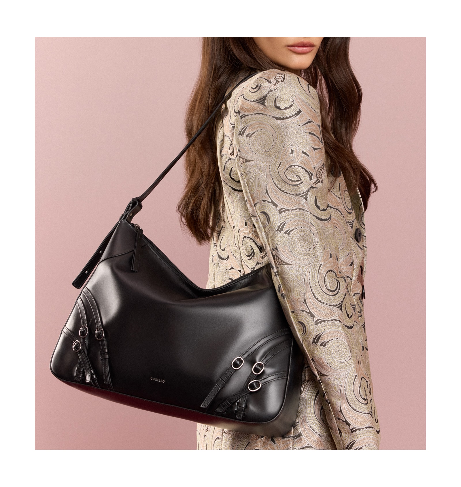 Bolsa Hobo Fivelas Couro Preto