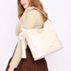 Bolsa Hobo Flor Couro Off White - imagem 2