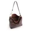  Bolsa Hobo Grande Couro Antique Marrom Argolas Alça - imagem 4
