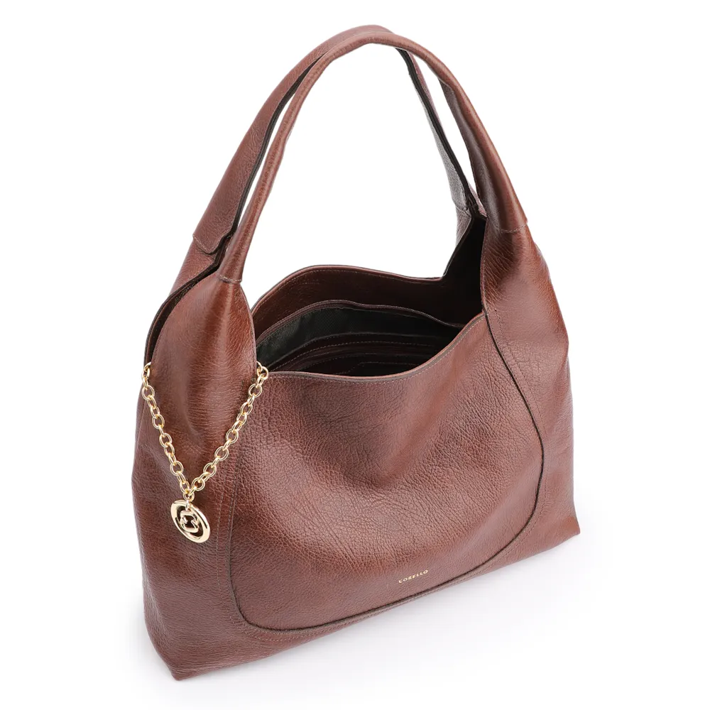 Bolsa Hobo Grande Couro Antique Marrom Pingente Medalha - imagem 5