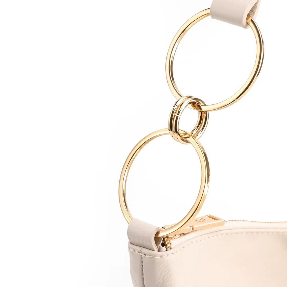  Bolsa Hobo Grande Couro Antique Off White Argolas Alça - imagem 6