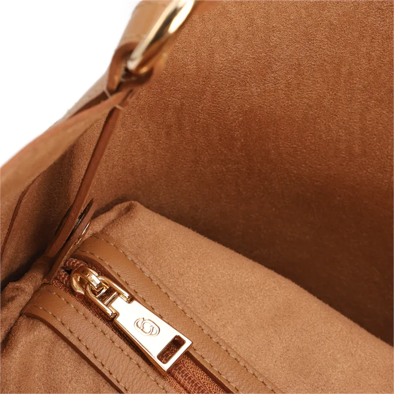 Bolsa Hobo Grande Couro Marrom Claro Alça Ráfia Lenço - foto 5