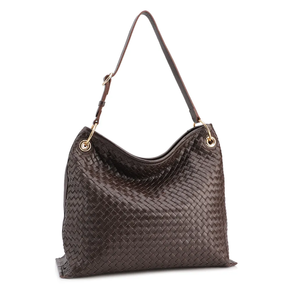 Bolsa Hobo Grande Couro Marrom Escuro Tressê Argola - imagem 3