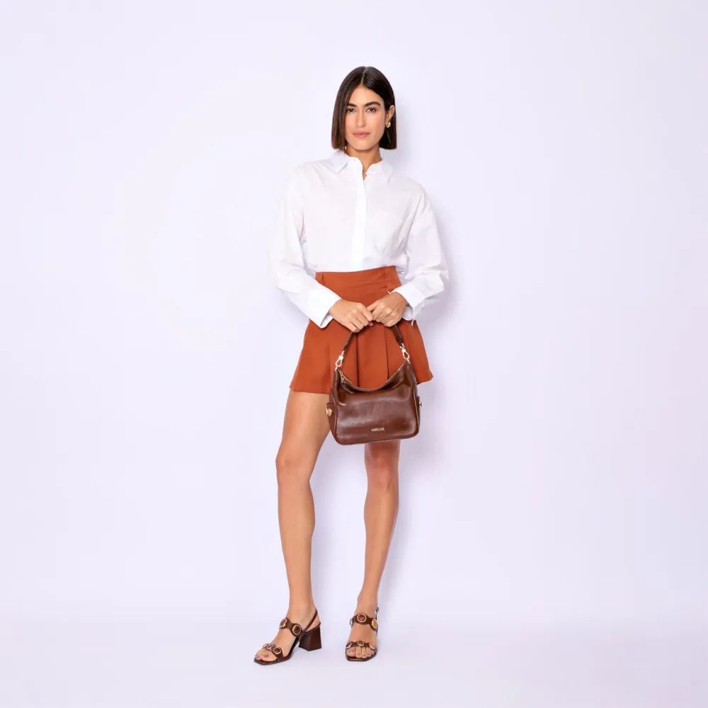 Bolsa Hobo Grande Couro Marrom Pedras Laterais - imagem 9