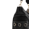 Bolsa Hobo Grande Couro Preta Pedras Laterais - imagem 7