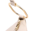 Bolsa Hobo Média Couro Off White Argolas Douradas Laterais - imagem 5