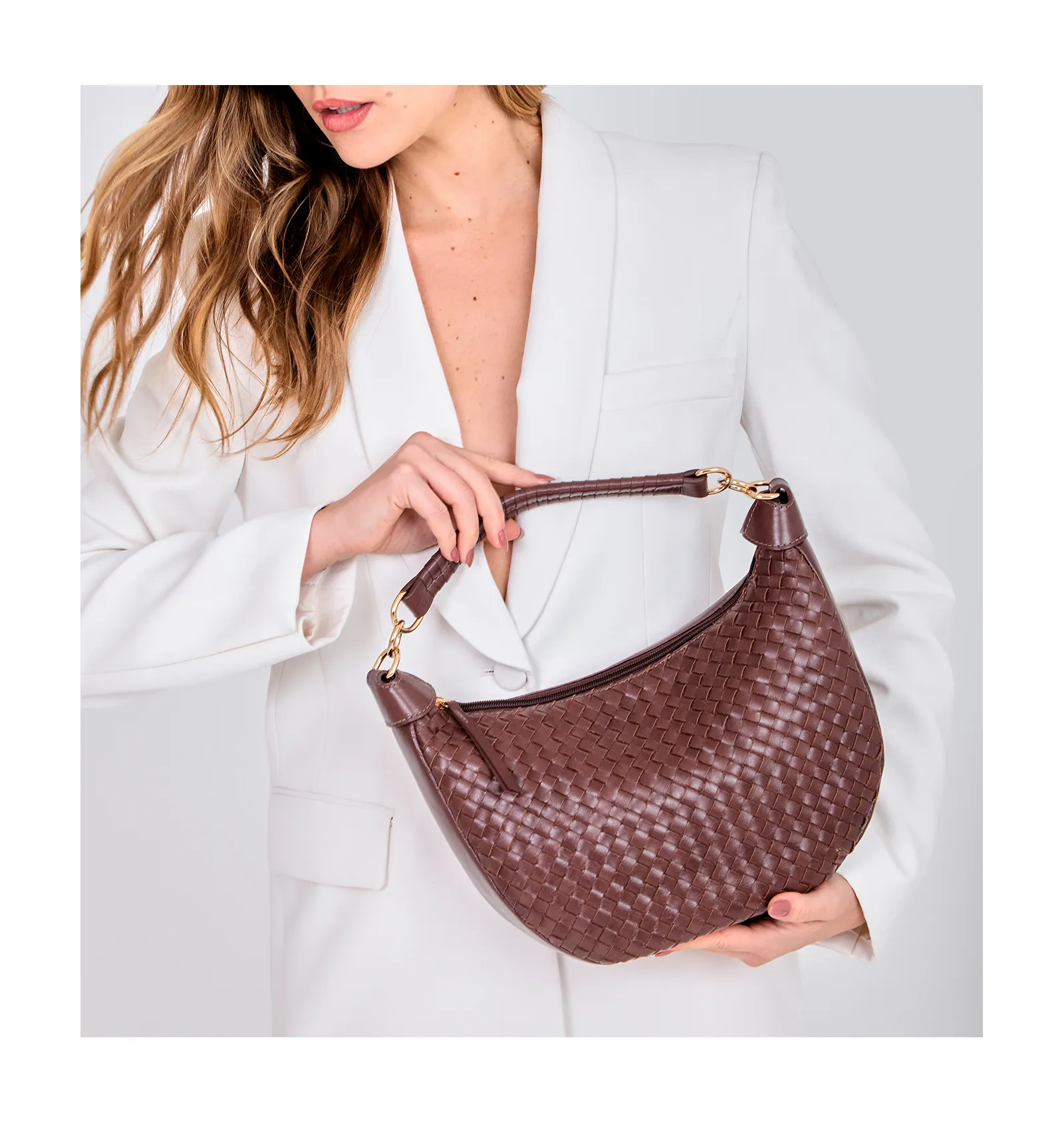Bolsa Hobo Tressê Couro Marrom