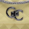 Bolsa Mini Matelassê Couro Amarelo - imagem 6