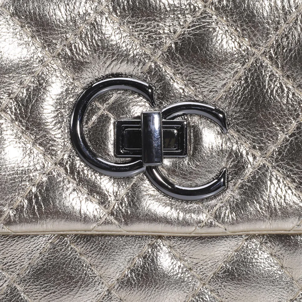 Bolsa Mini Matelassê Couro Ouro - imagem 6