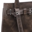 Bolsa Mini Tote Ilhós Couro Estonado Marrom - imagem 5