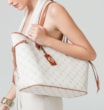 Bolsa Sacola Alt Monograma Off White - imagem 2