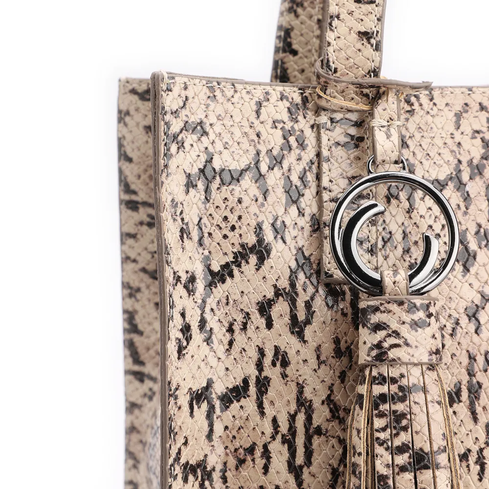 Bolsa Tote Alt Python Bege/ Preto - imagem 7