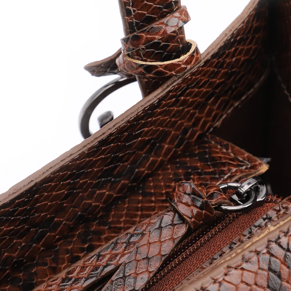 Bolsa Tote Alt Python Marrom - imagem 6