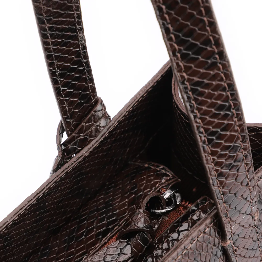 Bolsa Tote Alt Python Marrom Escuro - imagem 5