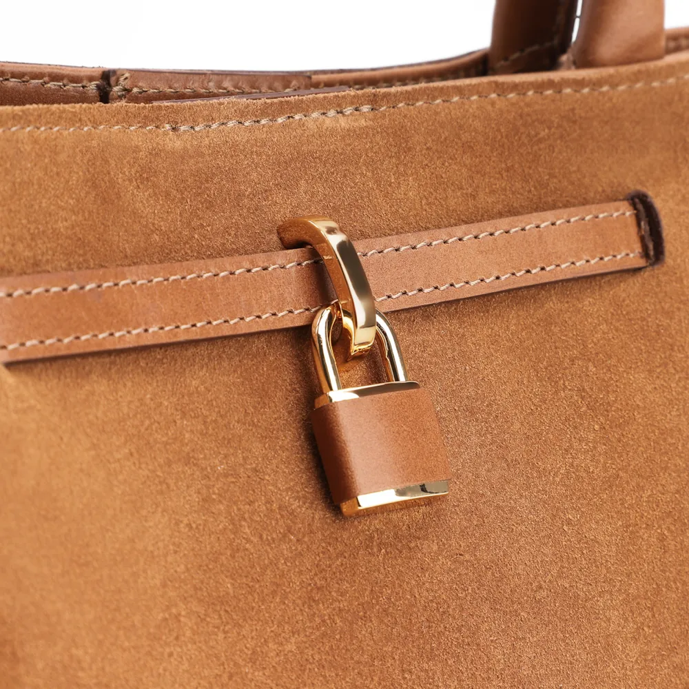 Bolsa Tote Cadeado Couro Camurça/Couro Marrom Claro - imagem 6