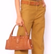 Bolsa Tote Cadeado Couro Camurça/Couro Marrom Claro - imagem 2