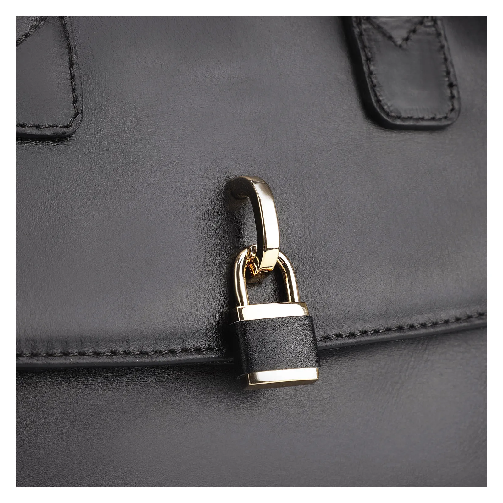 Bolsa Tote Cadeado Couro Preto