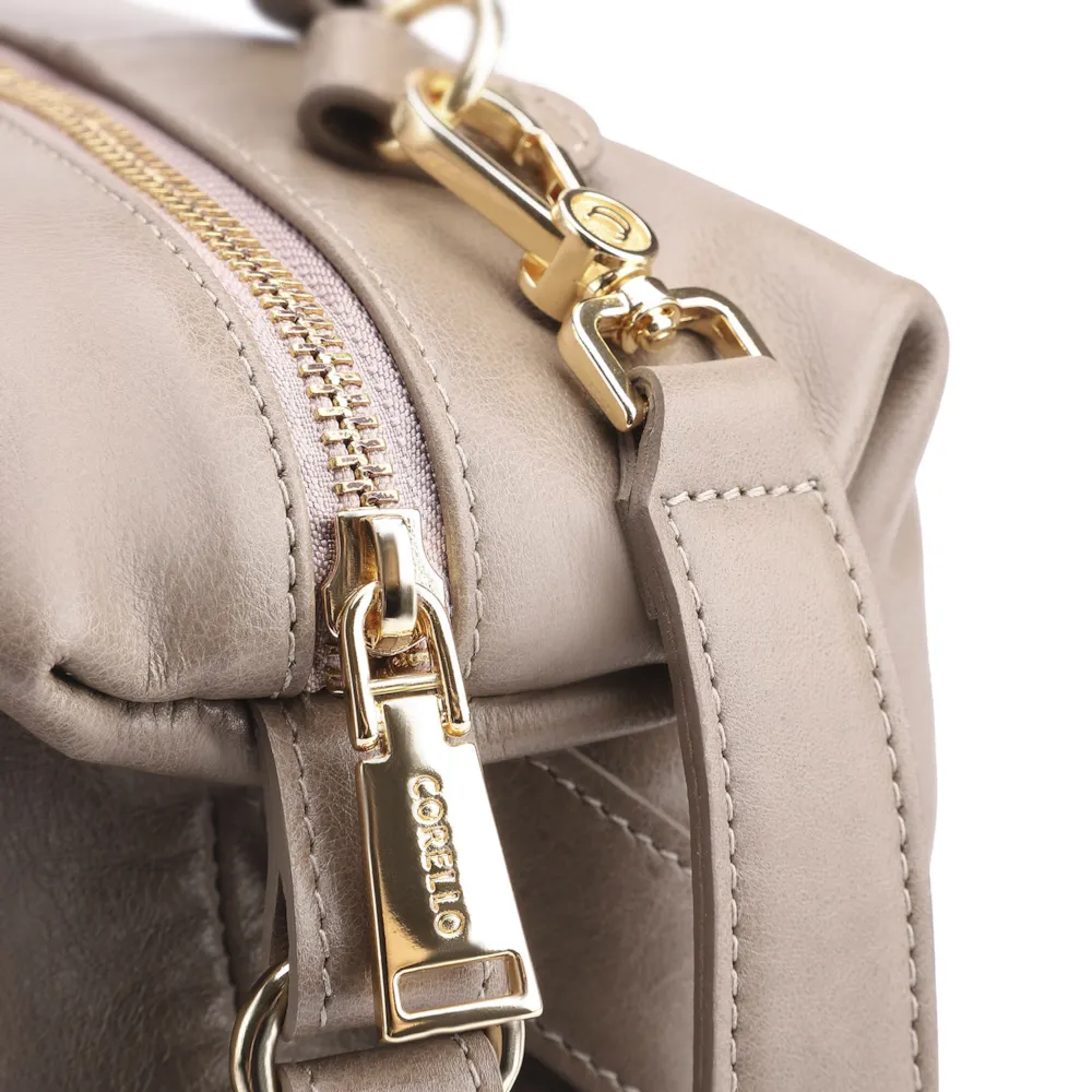 Bolsa Tote Fivelas Couro Estonado Bege - imagem 7