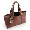 Bolsa Tote Grande Couro Antique Marrom Pingente - imagem 5