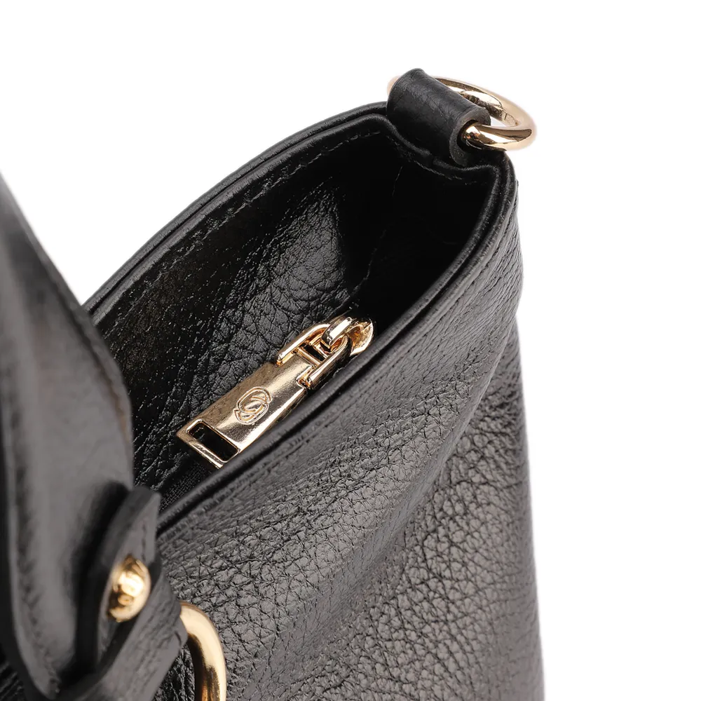 Bolsa Tote Grande Couro Antiquei Preto Pingente - imagem 6