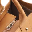 Bolsa Tote Grande Couro Marrom Claro Estampa Tressê - imagem 5