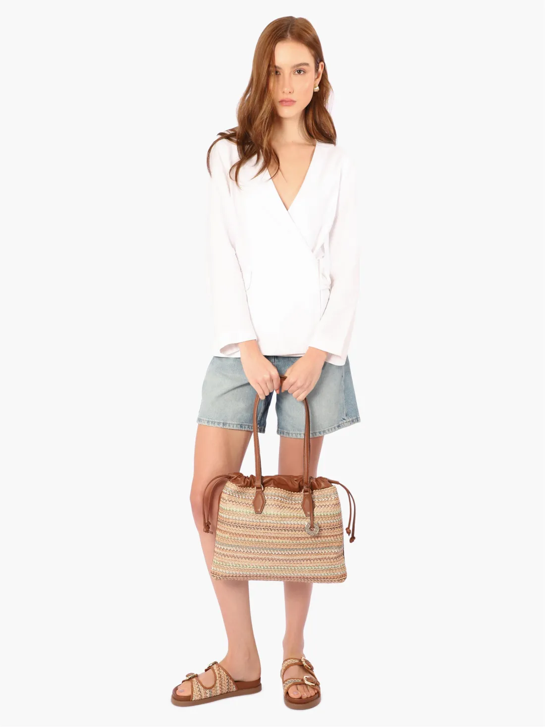 Bolsa Tote Grande Couro Marrom Claro Rafia Multicolor Pingente - foto 3