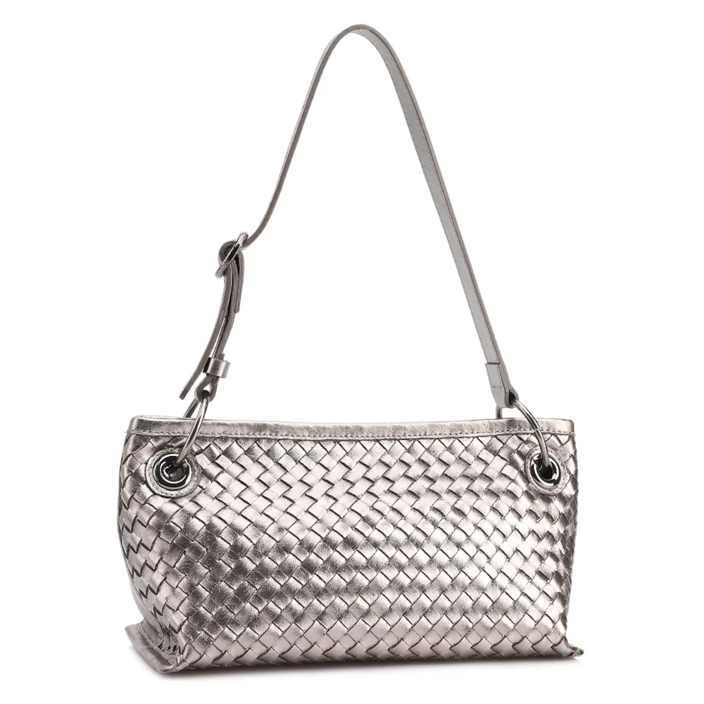 Bolsa Tote Grande Couro Prata Tressê Argola - imagem 3