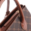 Bolsa Tote Grande Marrom Alt/Couro Monograma Pingente Dourado - imagem 5