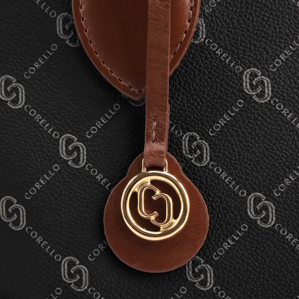 Bolsa Tote Grande Marrom Alt/Couro Monograma Pingente Dourado - imagem 6