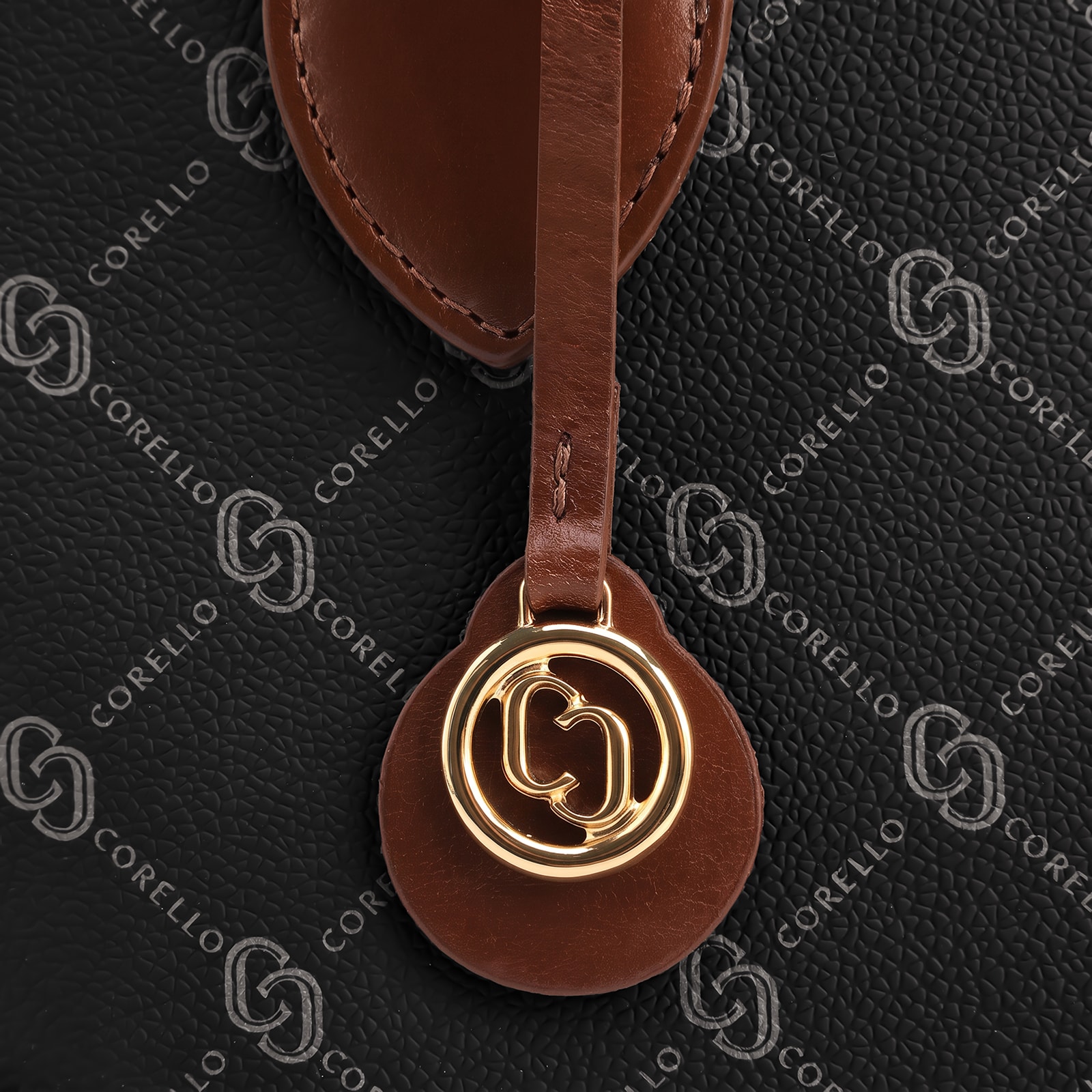 Bolsa Tote Grande Marrom Alt/Couro Monograma Pingente Dourado