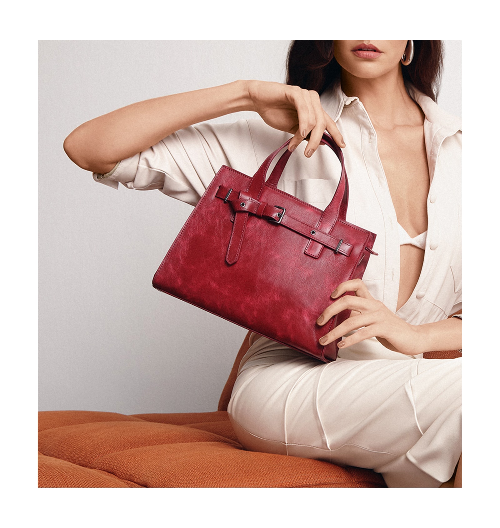 Bolsa Tote Ilhós Couro Estonado Vermelho