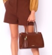 Bolsa Tote Laser Cut Couro Camurça/Couro Marrom Escuro - imagem 2