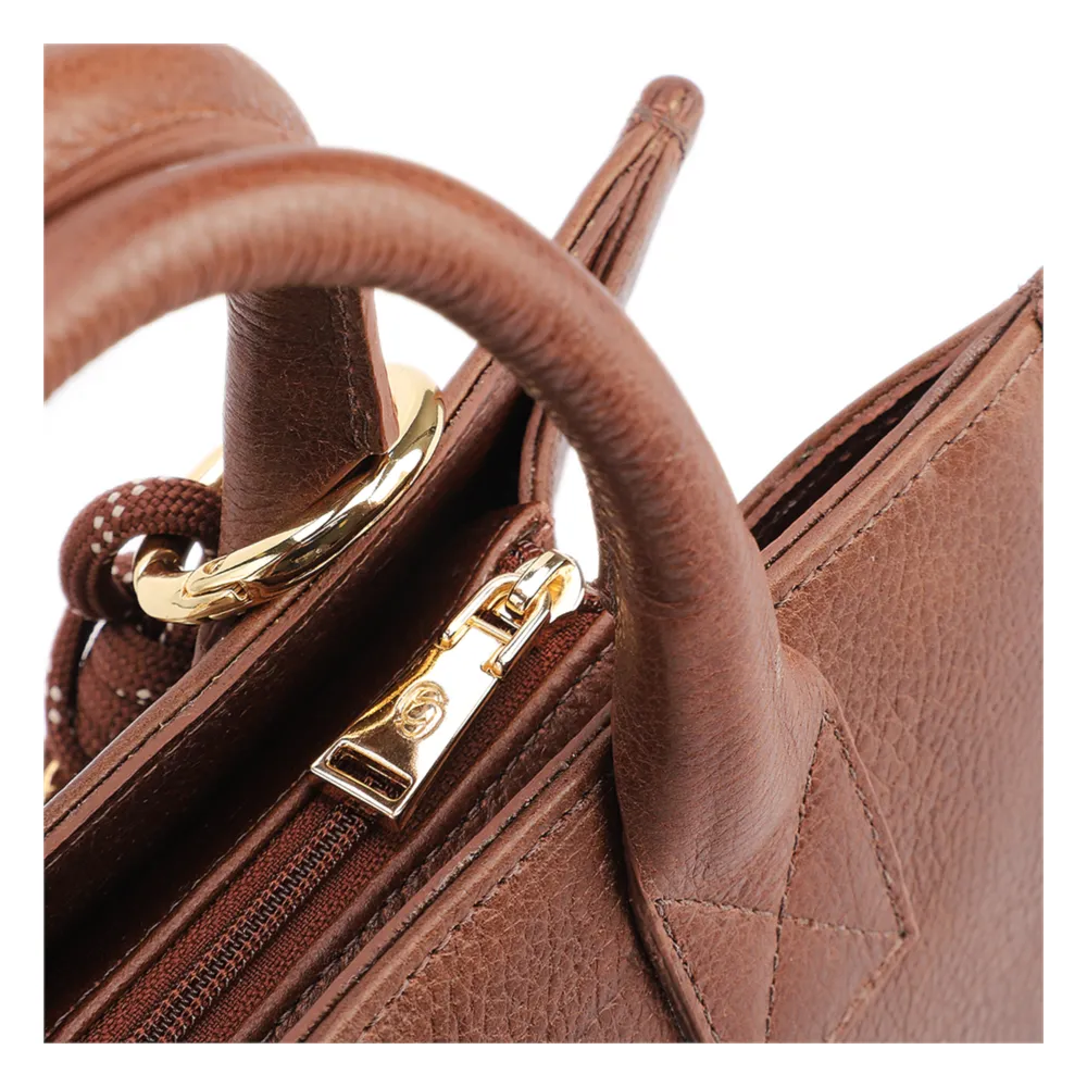 Bolsa Tote Pequena Couro Marrom Corrente Pingente - imagem 5