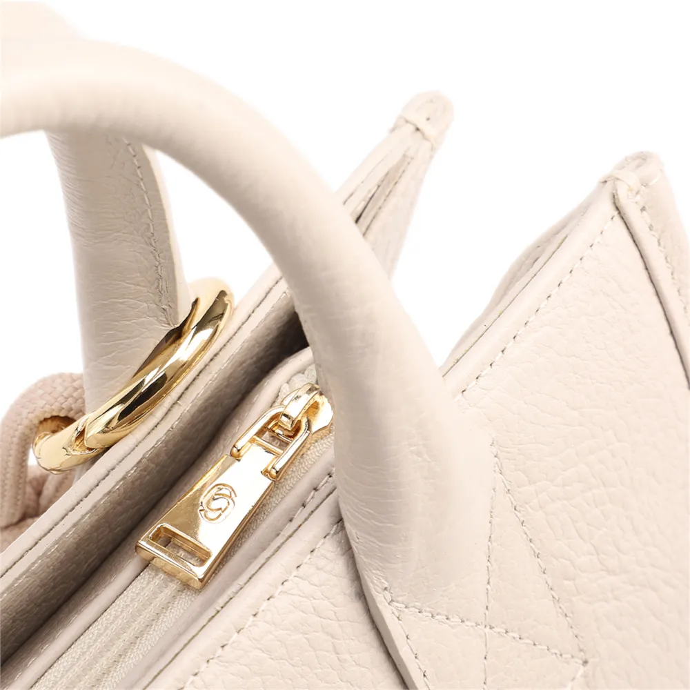 Bolsa Tote Pequena Couro Off White Corrente Pingente - imagem 6