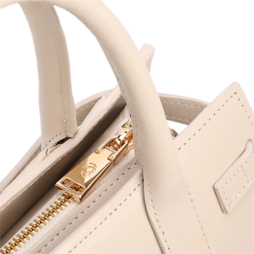 Bolsa Tote Pirarucu Média Pirarucu Off White Fecho Giratório - imagem 5