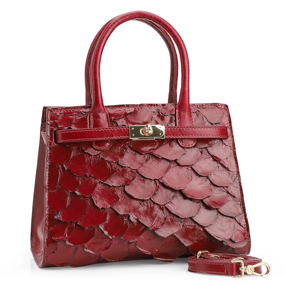 Bolsa Tote Pirarucu Vermelho Cereja - imagem 2
