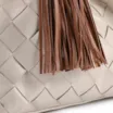 Bolsa Tote Tressê Couro Off White/Marrom - imagem 5