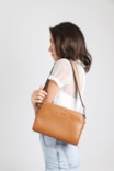 Bolsa Transversal Agnes Couro Marrom - imagem 8