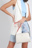 Bolsa Transversal Agnes Couro Off White - imagem 7