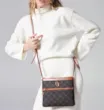 Bolsa Transversal Alt Monograma Marrom - imagem 2