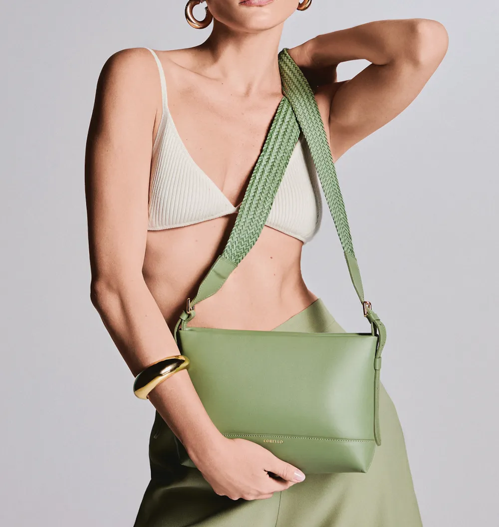 Bolsa Transversal Couro Verde Claro/Alça Alt Tramado Verde - imagem 2