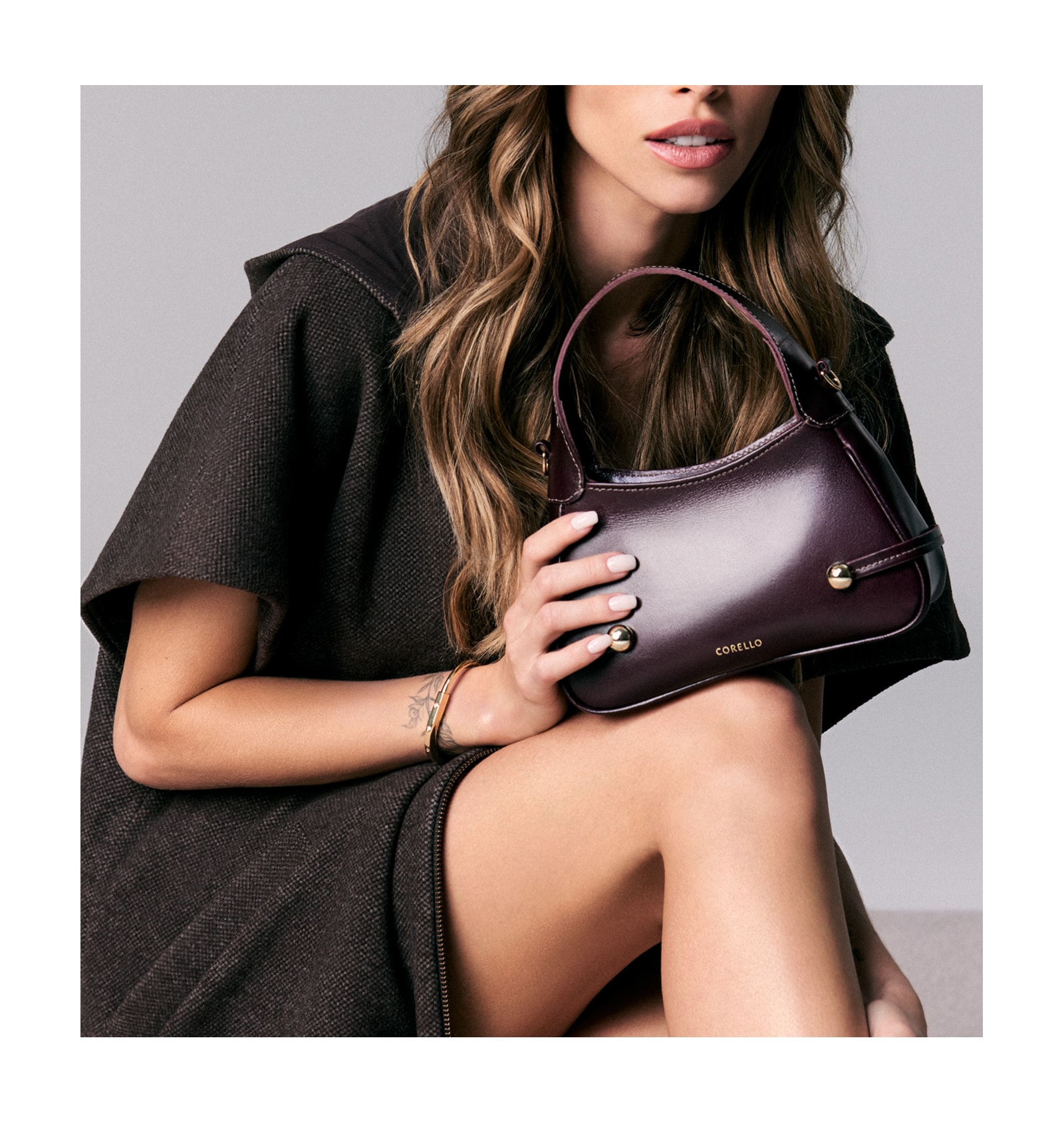 Bolsa Transversal Esfera Couro Vinho Escuro