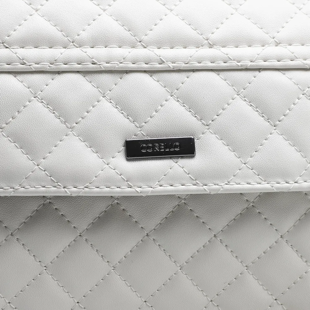 Bolsa Transversal Matelassê Alternativo Off White - imagem 6