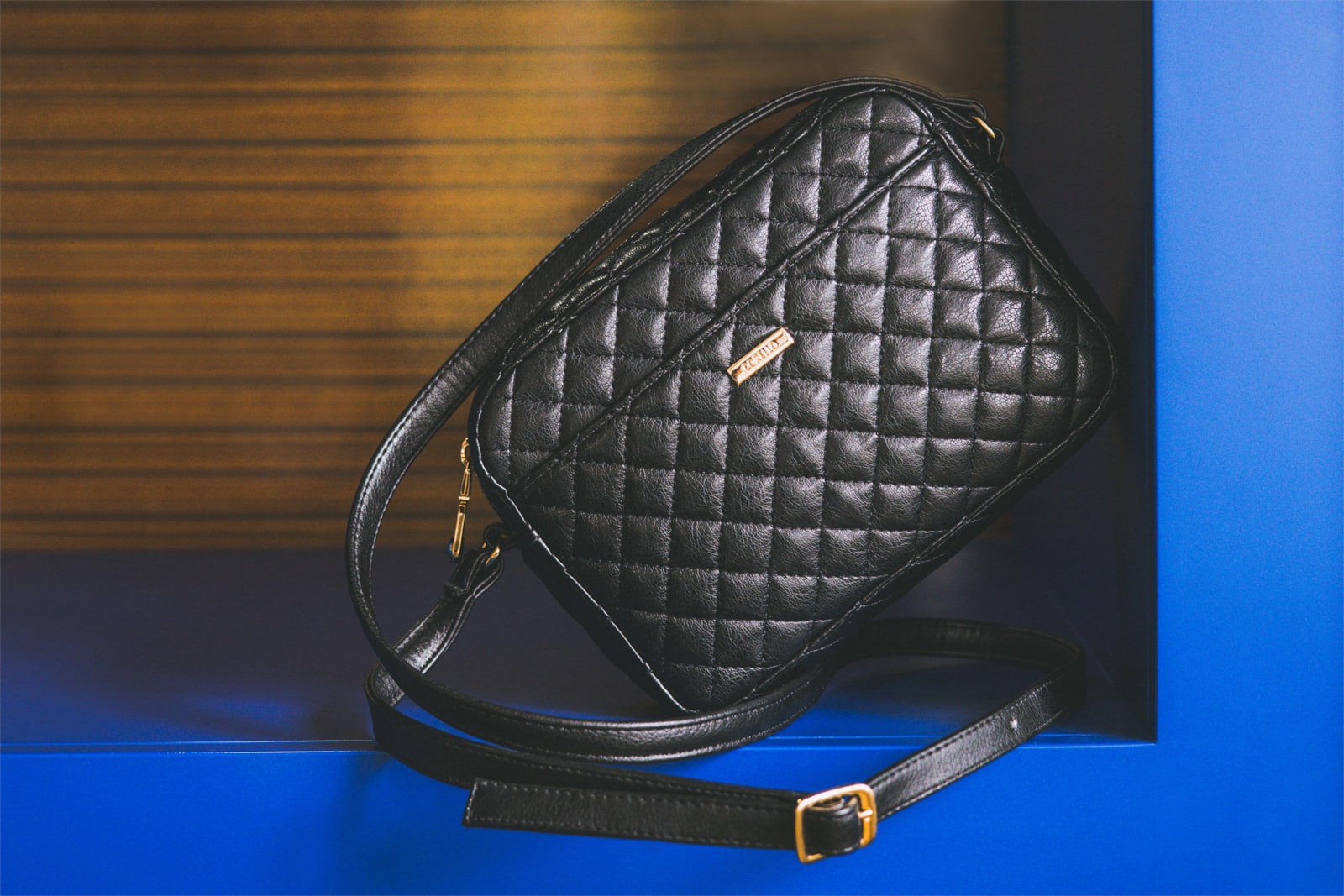 Bolsa Transversal Matelassê Alternativo Preto