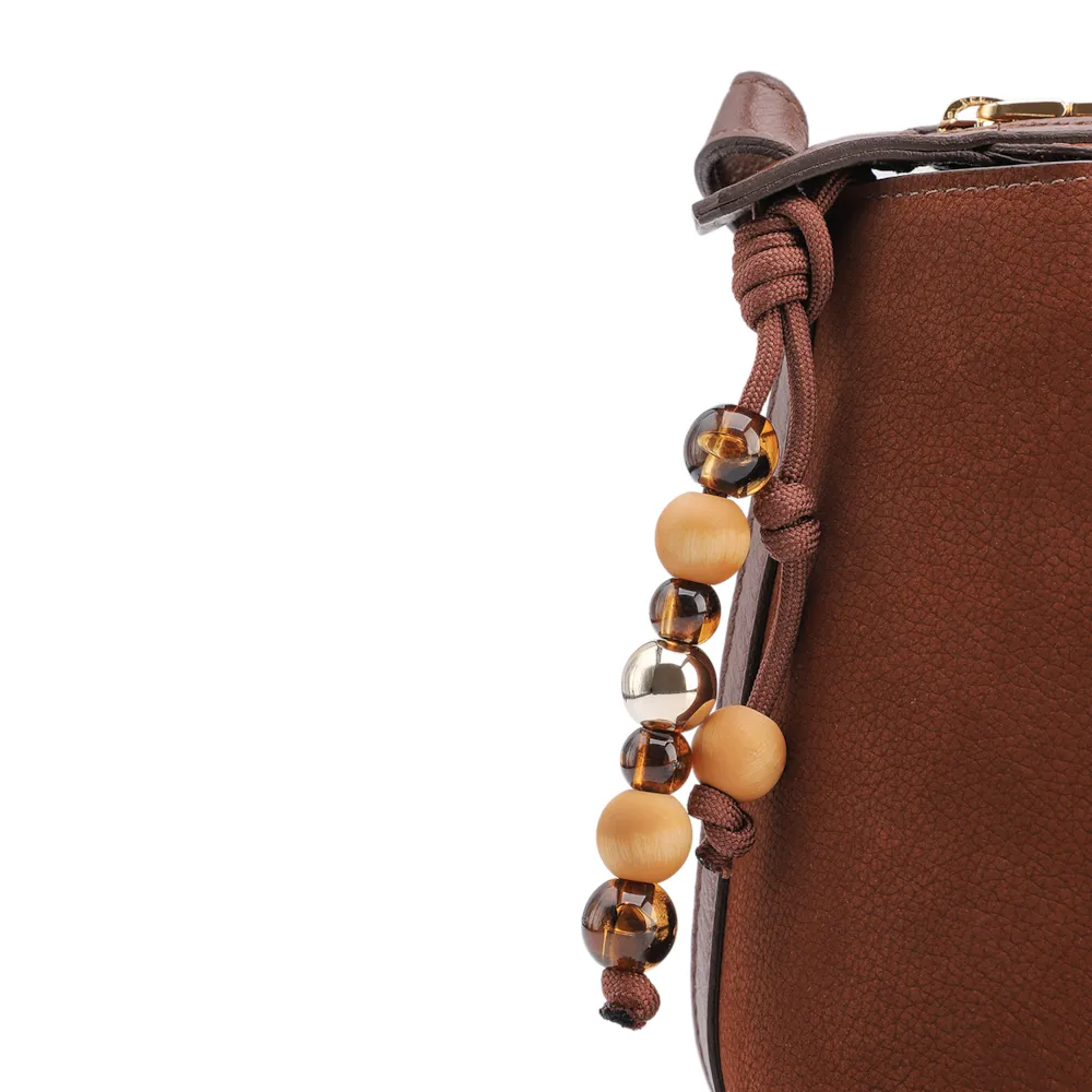 Bolsa Transversal Média Couro Nobuck Floater Marrom Miçangas - imagem 6