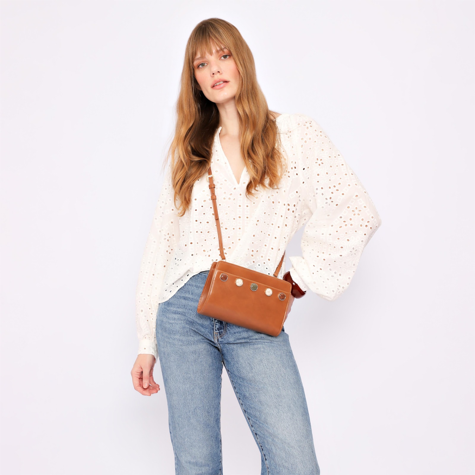 Bolsa Transversal Pedras Couro Marrom