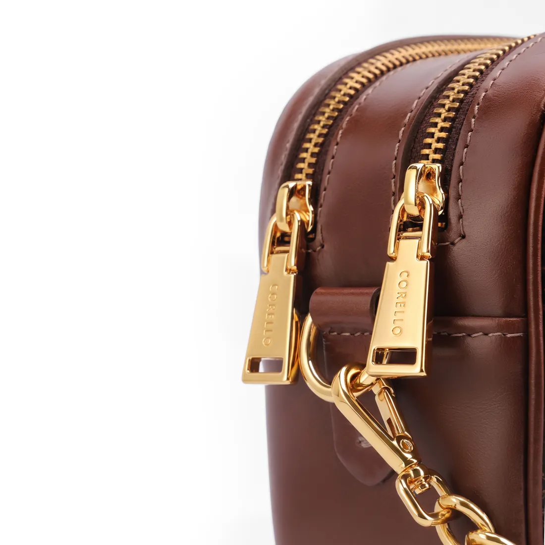 Bolsa Transversal Pequena Alt/Couro Marrom Monograma Corrente - foto 5