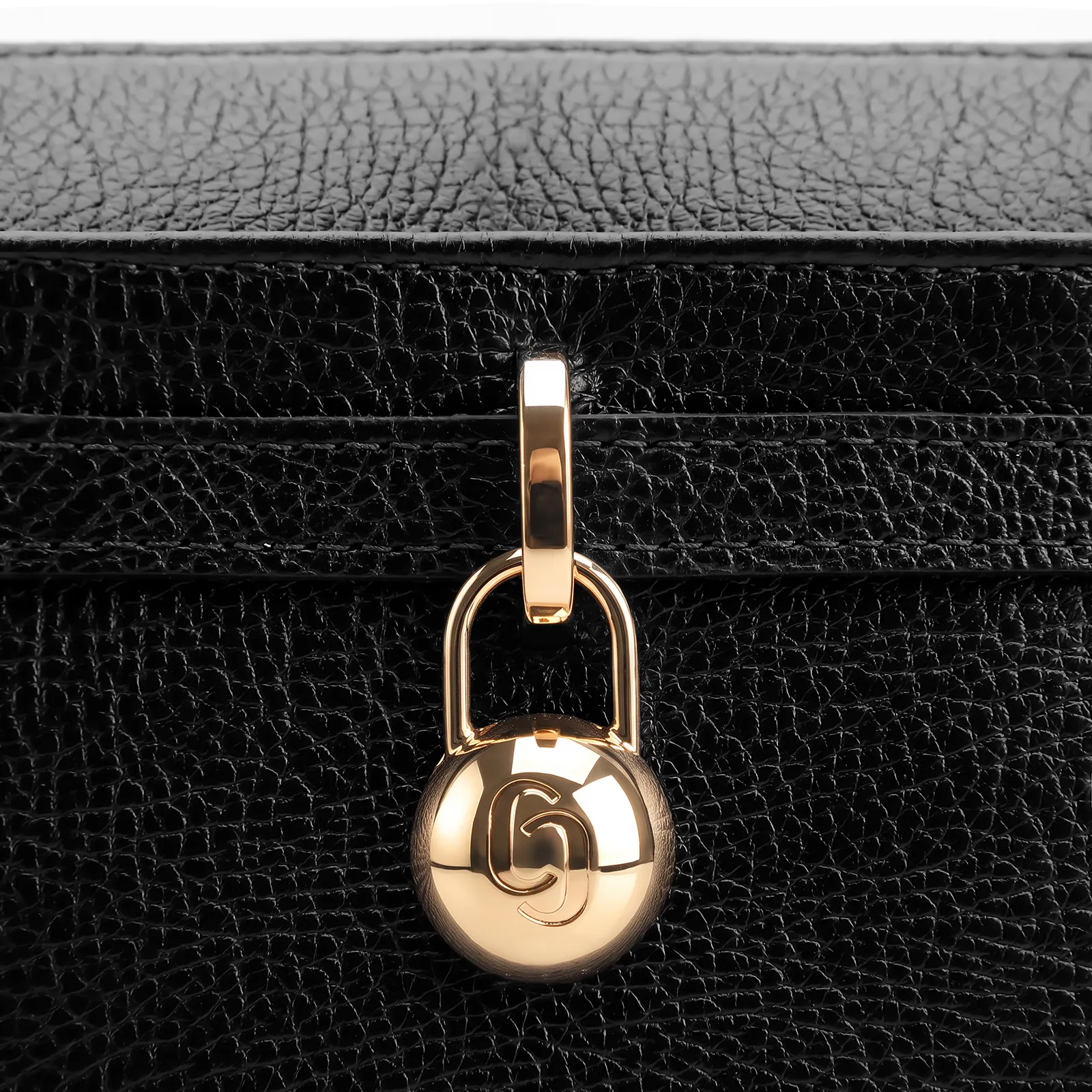 Bolsa Transversal Pequena Couro Antique Preto Pingente Cadeado