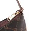 Bolsa Transversal Pequena Couro Marrom Monograma - imagem 5