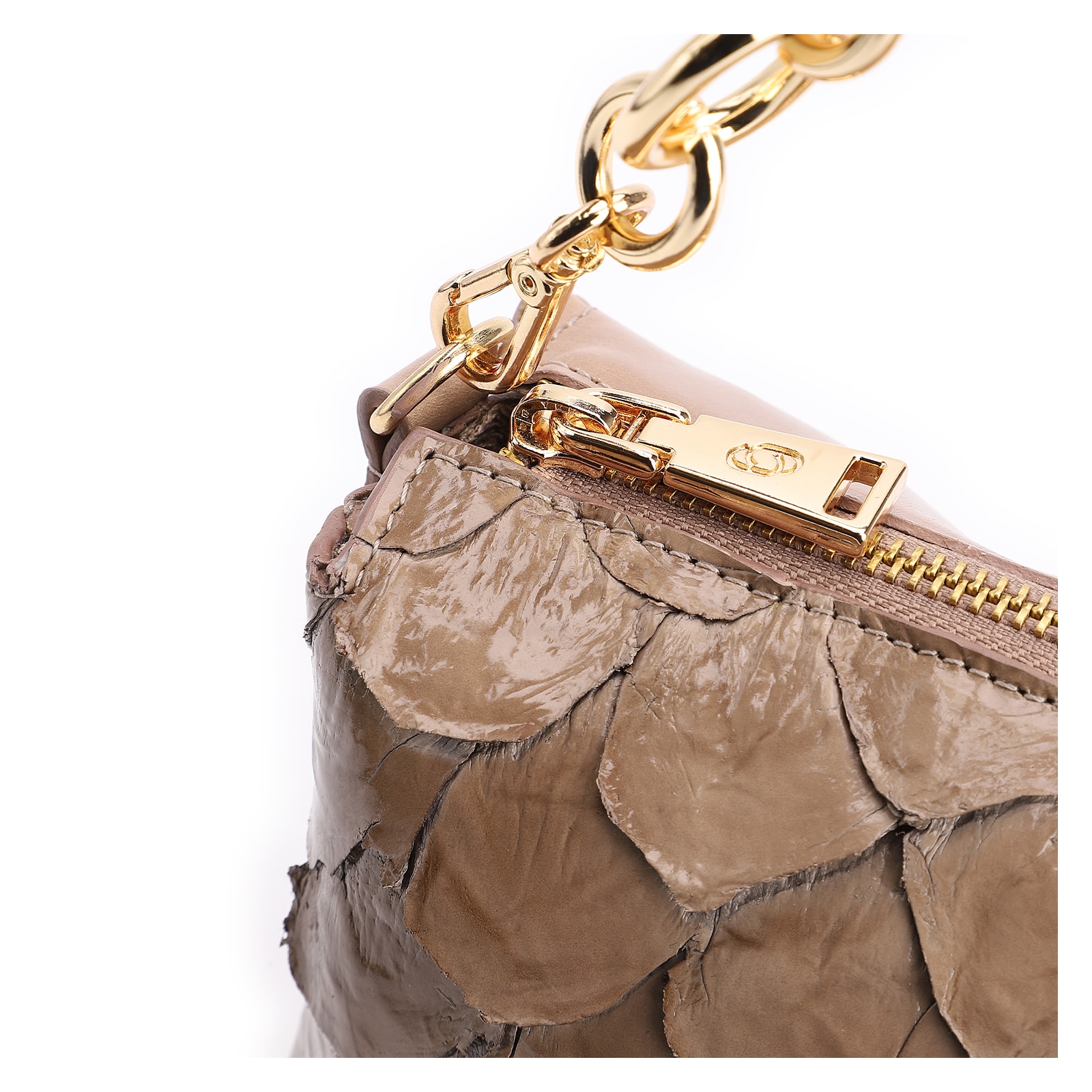Bolsa Transversal Pirarucu Bege